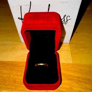 10K yellow gold bank